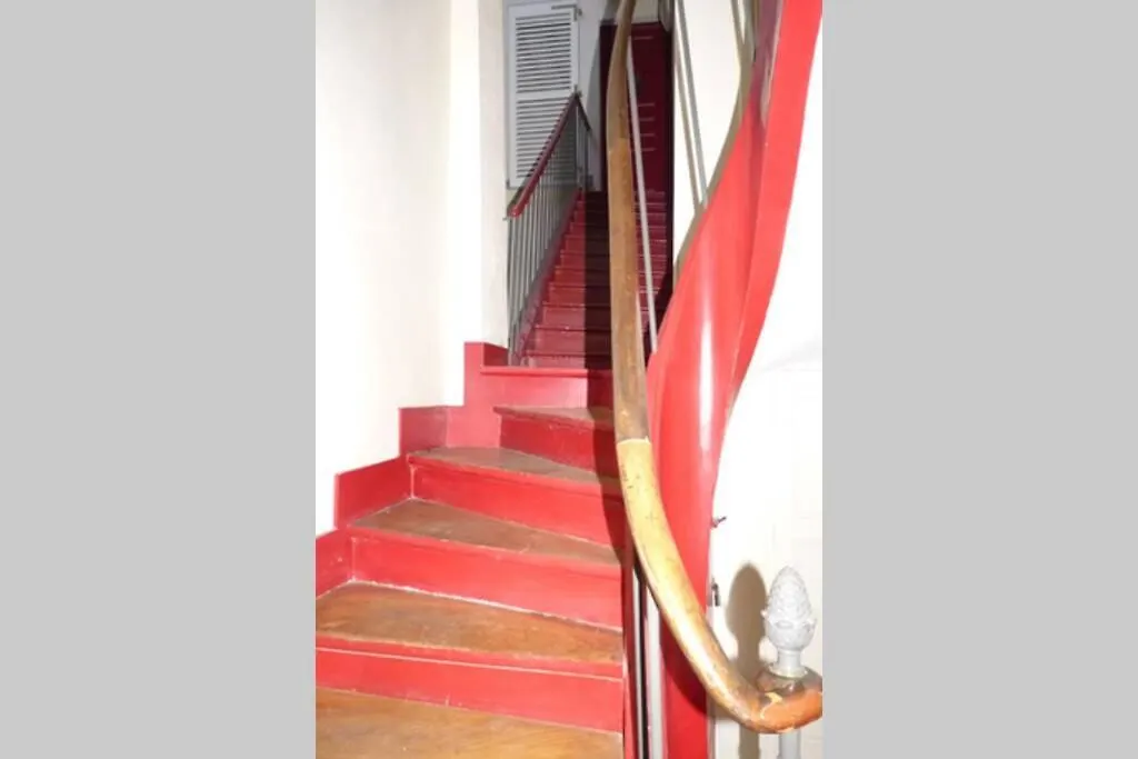 Appartement Typical Marais 3 BR Beaubourg à Paris